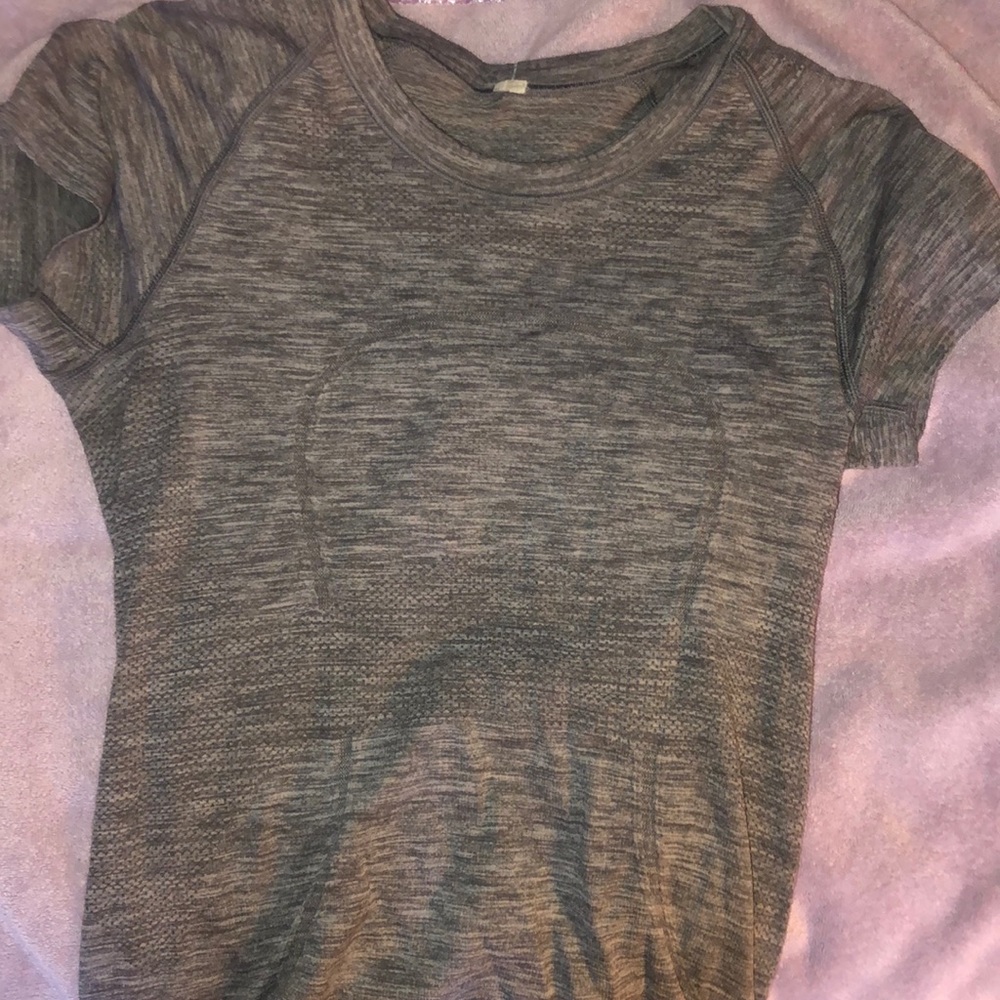 lululemon shirt
